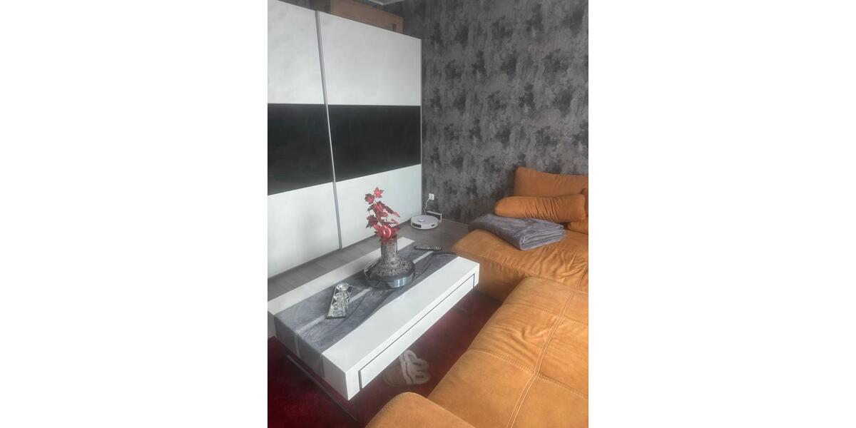 Etagenwohnung Duisburg Walsum - 5.5 Zimmer, 130 m&sup2;, 240.000&euro; | Angebot:23205437