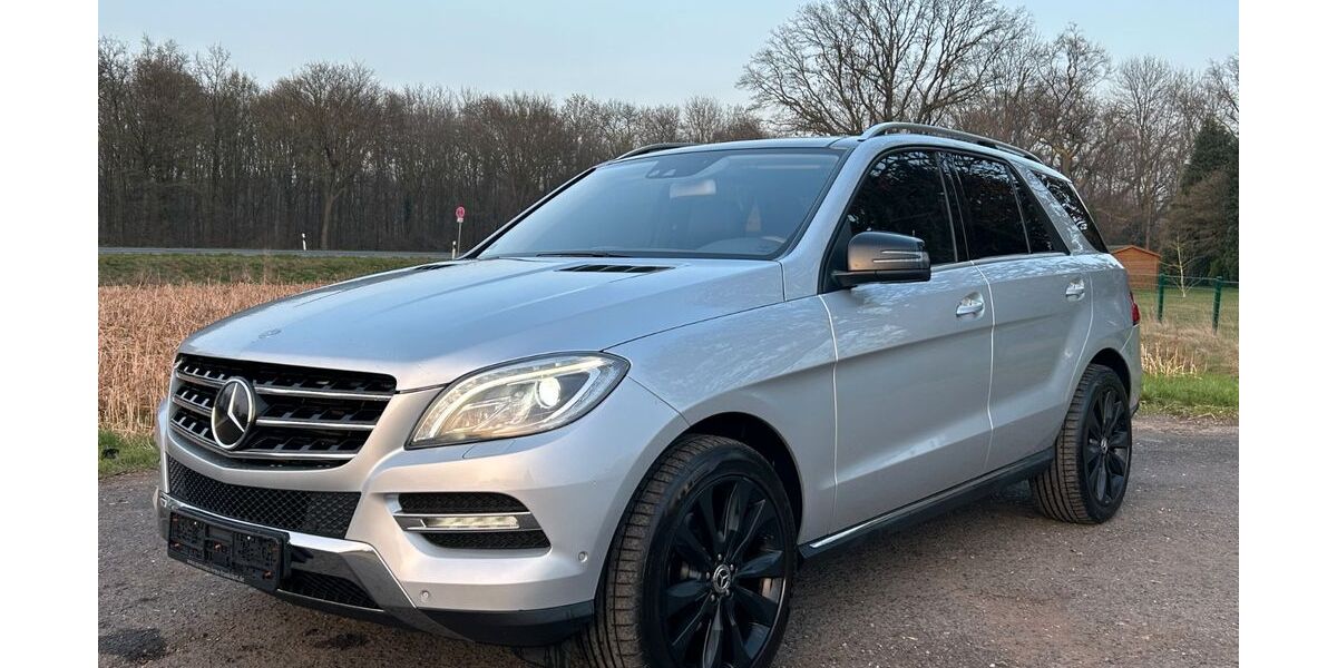 Mercedes-Benz ML 350 168.000 km 18.990 &euro; Neukirchen-Vluyn 47506