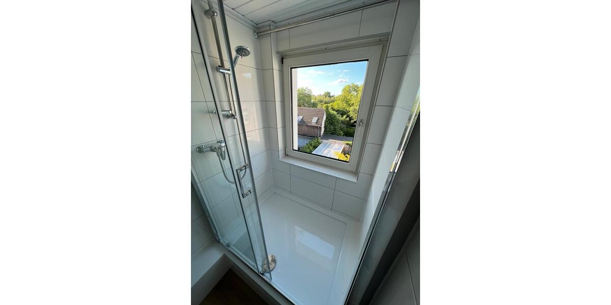 Dachgeschoßwohnung Kamp-Lintfort Lintfort - 2 Zimmer, 46 m&sup2;, 650&euro; | Angebot:25633275