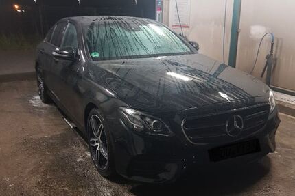Mercedes-Benz E 220 75.000 km 31.500 &euro; Duisburg 47051