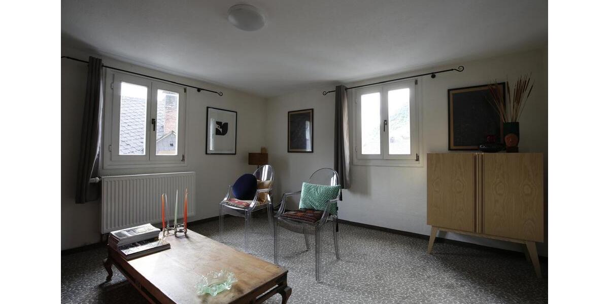 Mehrfamilienhaus, Wohnhaus Geldern - 10 Zimmer, 274 m&sup2;, 399.000&euro; | Angebot:25382252