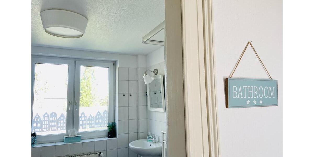 Etagenwohnung Duisburg Essenberg - 2.5 Zimmer, 60 m&sup2;, 1.200&euro; | Angebot:25253316