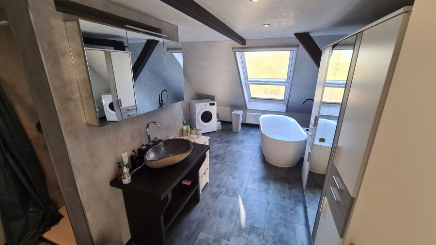 Provisionsfrei* solider Resthof 3 ETW Pool Sauna Garagen Toplage - Gewerbeobjekt Rees | Angebot:25167471