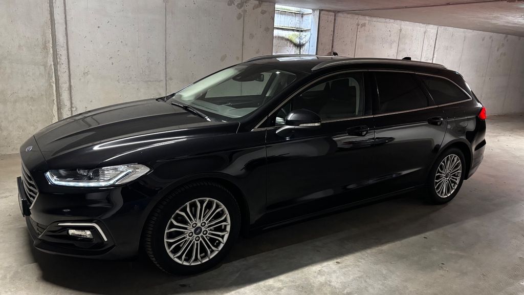 Ford Mondeo 83.083 km 22.490 &euro; Duisburg 47198