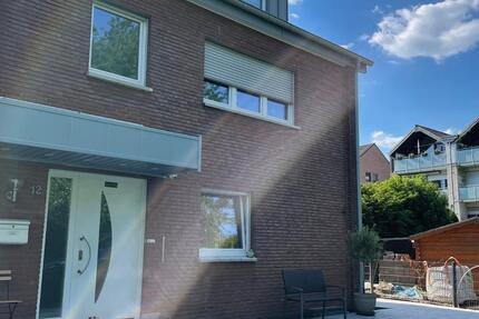Haus Moers Schwafheim - 7 Zimmer, 215 m&sup2;, 695.000&euro; | Angebot:26367560