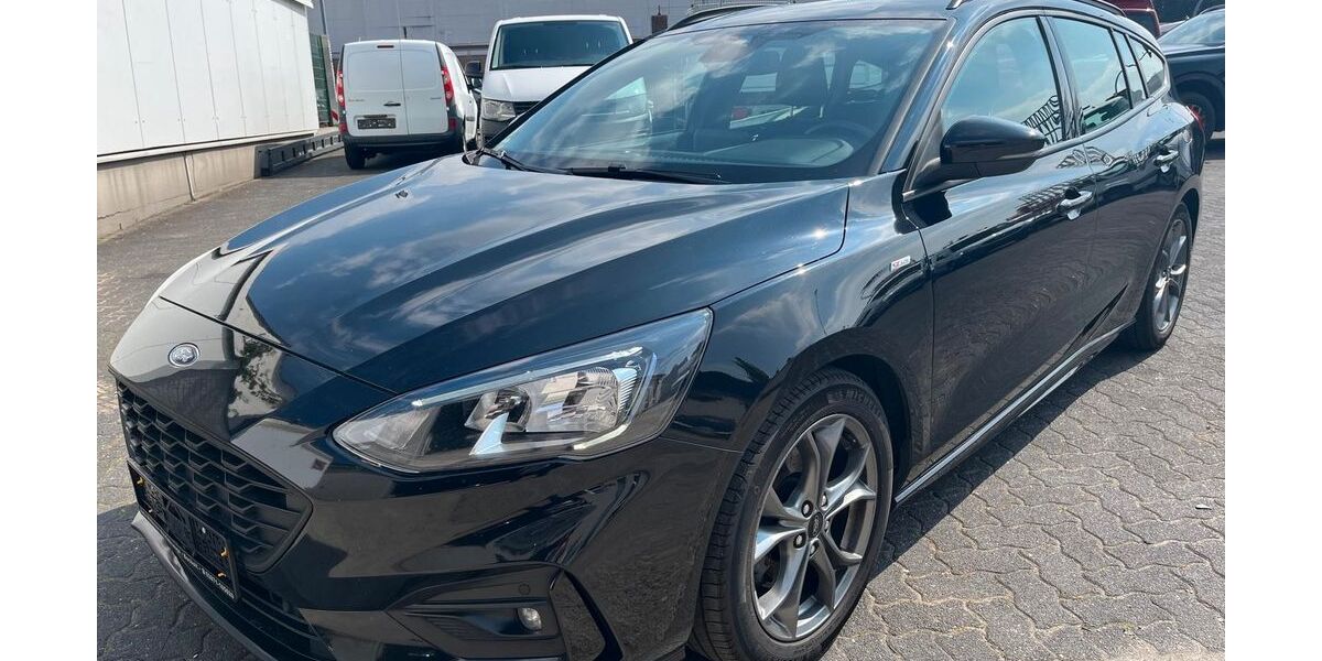 Ford Focus 151.507 km 9.400 &euro; Bocholt 46395