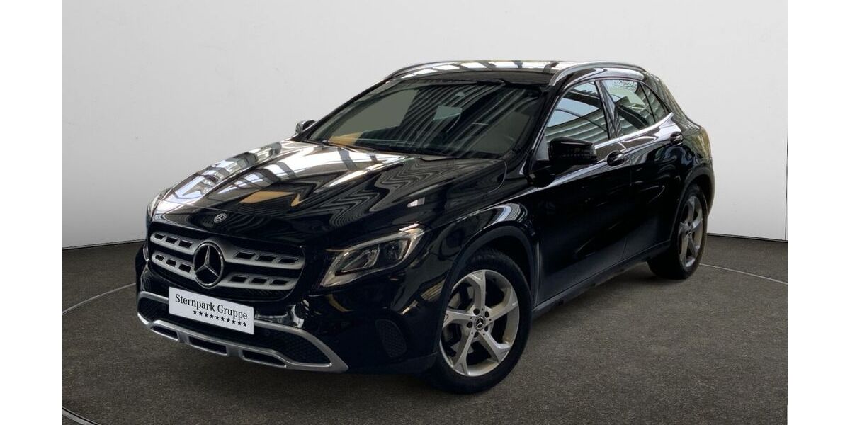 Mercedes-Benz GLA 220 32.300 km 21.990 &euro; Moers 47441