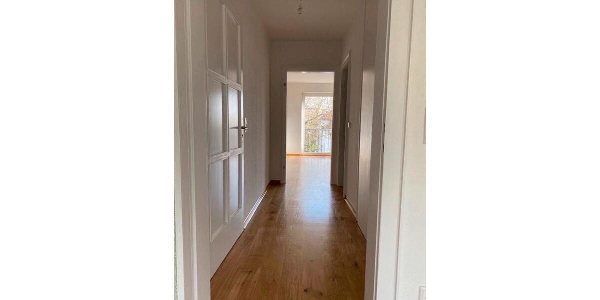 Etagenwohnung Duisburg Duisburg-Mitte - 2 Zimmer, 56 m&sup2;, 680&euro; | Angebot:25996436