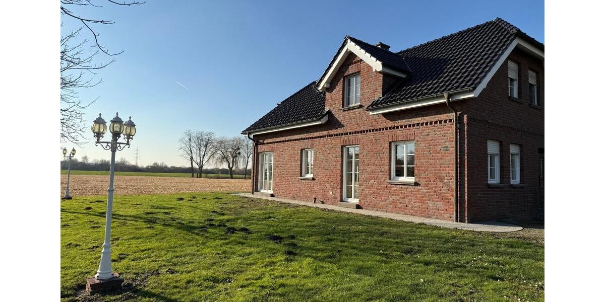 Etagenwohnung Neukirchen-Vluyn Vluyn - 3 Zimmer, 100 m&sup2;, 1.290&euro; | Angebot:25831679