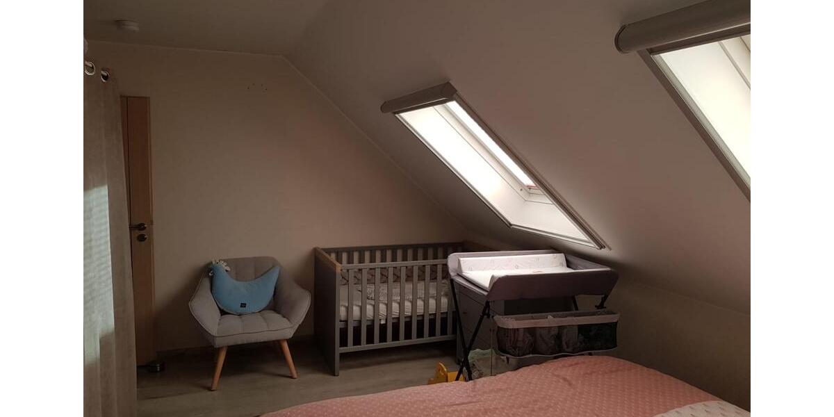 Etagenwohnung Duisburg Hochheide - 3 Zimmer, 83 m&sup2;, 280.000&euro; | Angebot:27298976