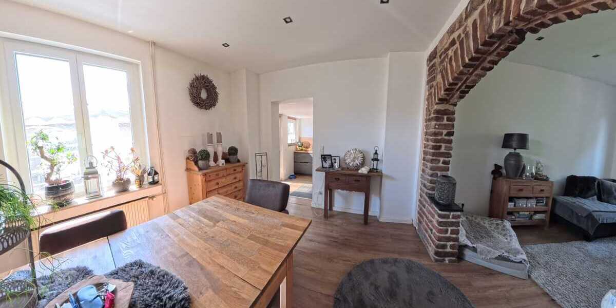 Exklusives Investment mit Ferienwohnung & vermietetem Reihenhaus in Weeze - Reihenmittelhaus Weeze | Angebot:26650063
