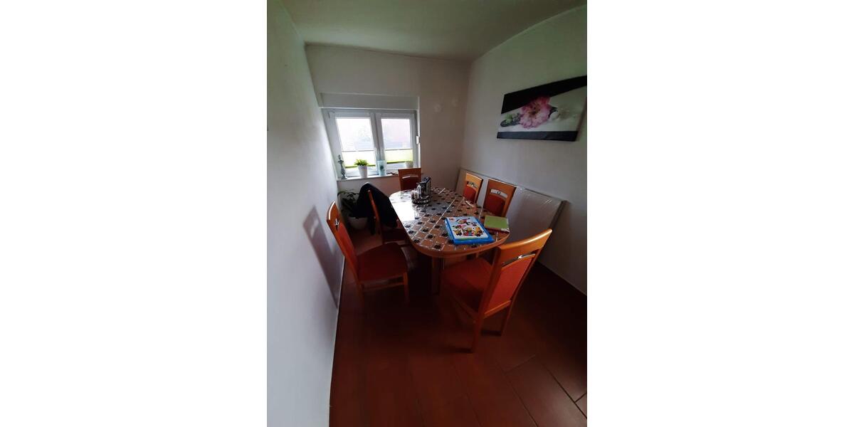 Einfamilienhaus Xanten - 8 Zimmer, 126 m&sup2;, 325.000&euro; | Angebot:24283908