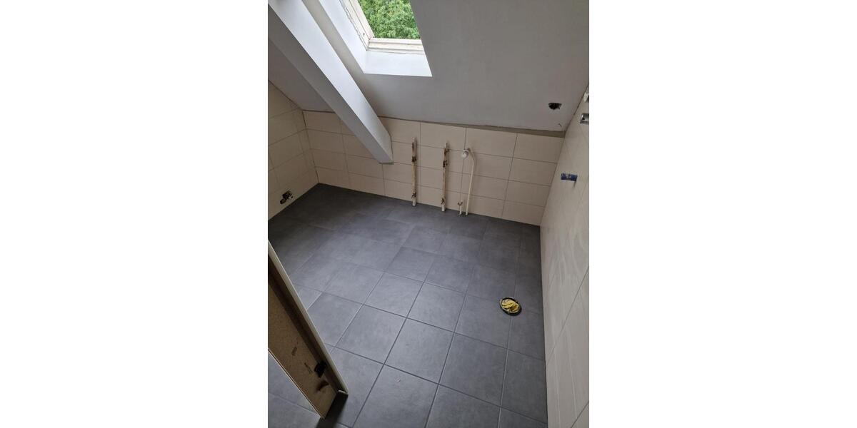 Dachgeschoßwohnung Dinslaken - 2.5 Zimmer, 34 m&sup2;, 470&euro; | Angebot:25962528