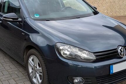 VW Golf 98.000 km 7.300 &euro; Issum 47661