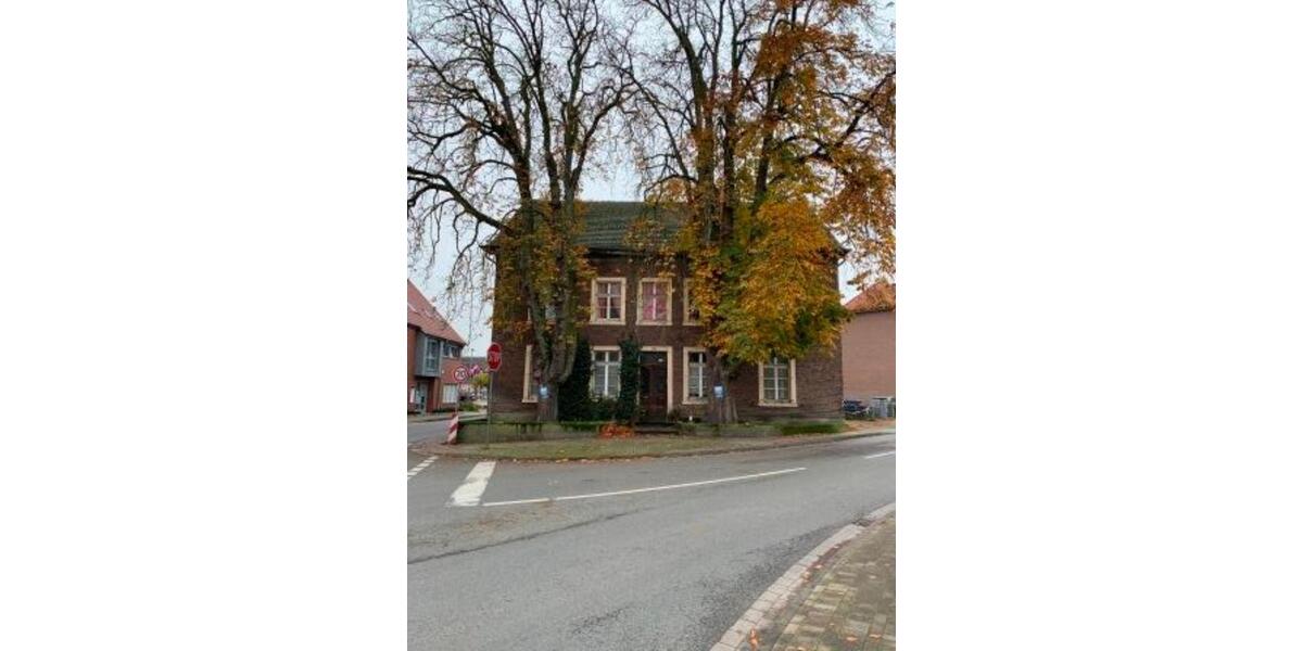 Mehrfamilienhaus, Wohnhaus Hamminkeln - 12 Zimmer, 453 m&sup2;, 1.900&euro; | Angebot:25895426