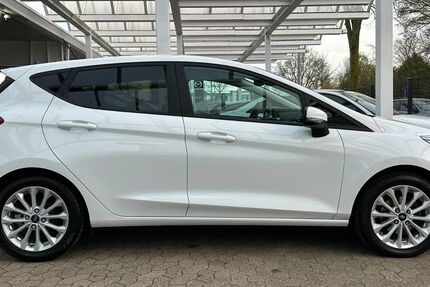 Ford Fiesta 84.000 km 8.950 &euro; Dinslaken 46539
