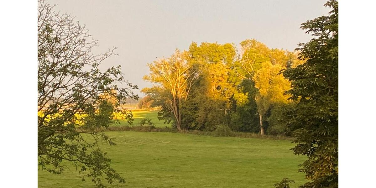 Dachgeschoßwohnung Wesel Bislich - 3 Zimmer, 85 m&sup2;, 900&euro; | Angebot:25967643