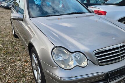 Mercedes-Benz C 200 220.000 km 3.900 &euro; Rheinberg 47495