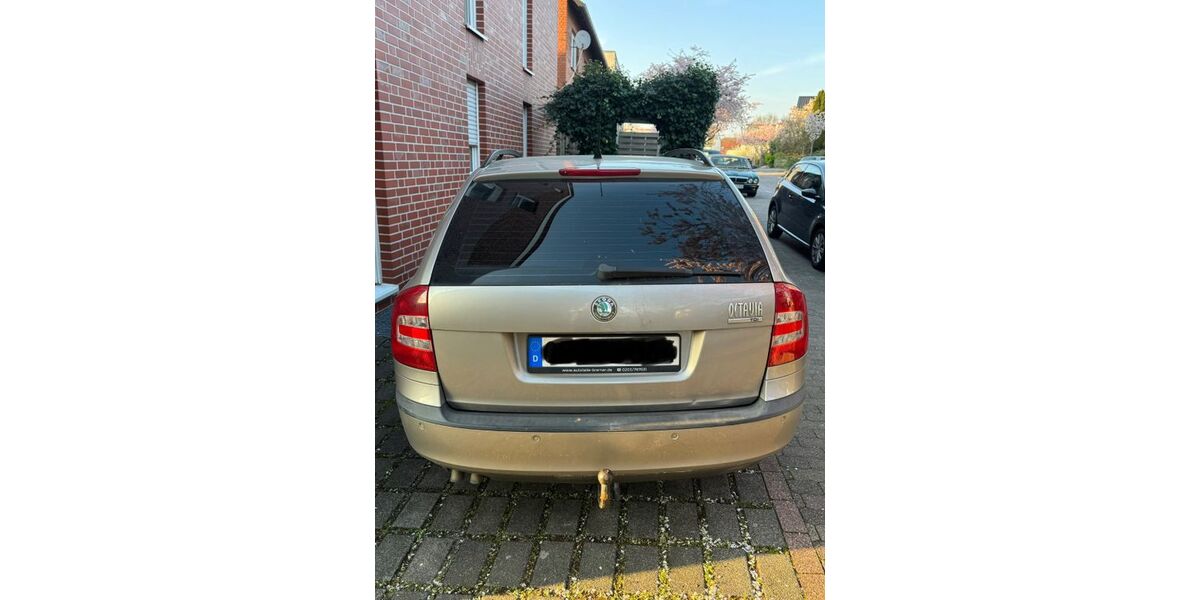 Skoda Octavia 236.000 km 1.350 &euro; Oberhausen 46145