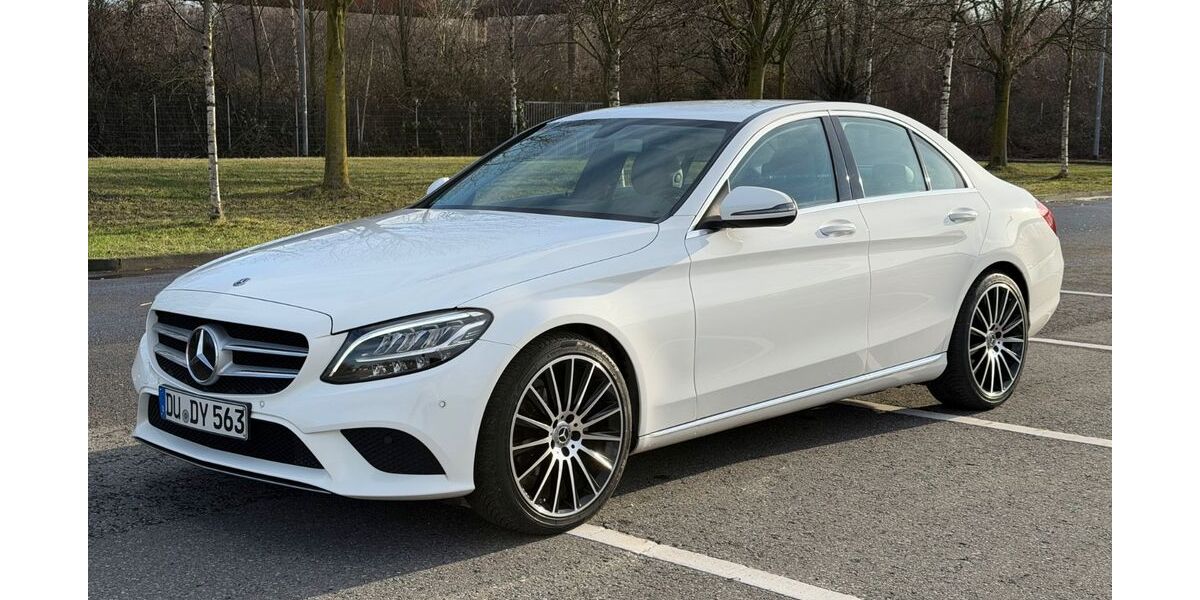 Mercedes-Benz C 180 90.000 km 22.700 &euro; Duisburg 47169