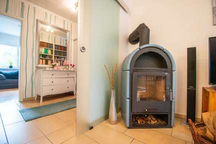 Wohnung Moers Rheinkamp - 3 Zimmer, 68 m&sup2;, 165.000&euro; | Angebot:25894726