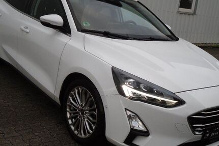 Ford Focus 206.000 km 9.800 &euro; Kamp-Lintfort 47475