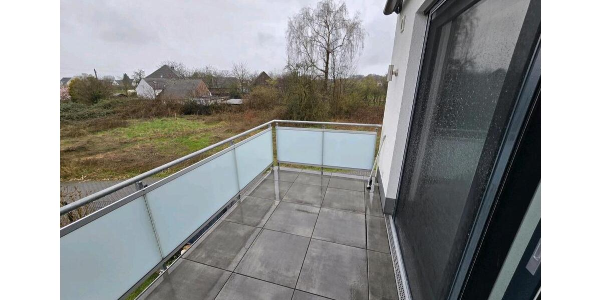 Etagenwohnung Dinslaken - 3.5 Zimmer, 94 m&sup2;, 459.000&euro; | Angebot:25867303