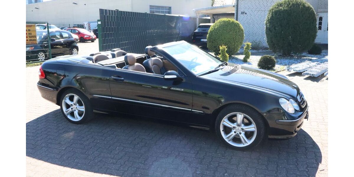 Mercedes-Benz CLK 200 188.000 km 4.950 &euro; Bocholt 46395