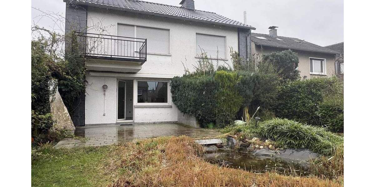 Mehrfamilienhaus, Wohnhaus Moers Hülsdonk - 6 Zimmer, 132 m&sup2;, 580.000&euro; | Angebot:25896452
