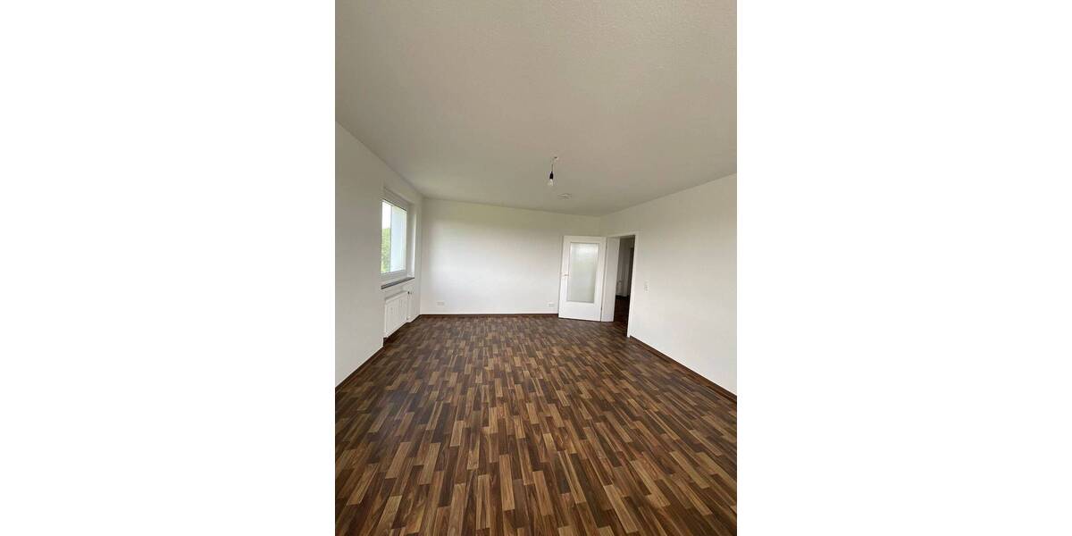 Etagenwohnung Duisburg Aldenrade - 3 Zimmer, 82 m&sup2;, 619&euro; | Angebot:26834784