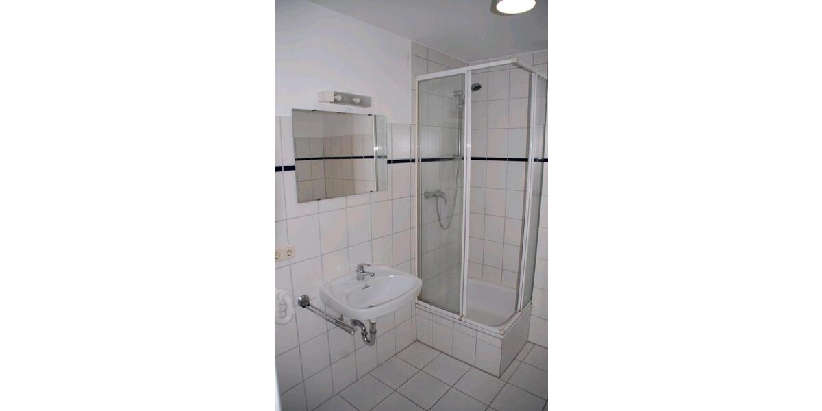 Dachgeschoßwohnung Wesel Fusternberg - 1.5 Zimmer, 35 m&sup2;, 450&euro; | Angebot:25907516