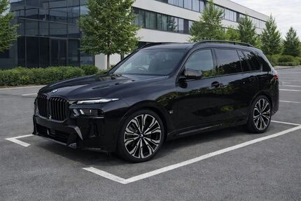 BMW X7 M60 5.500 km 121.900 &euro; Oberhausen 46047