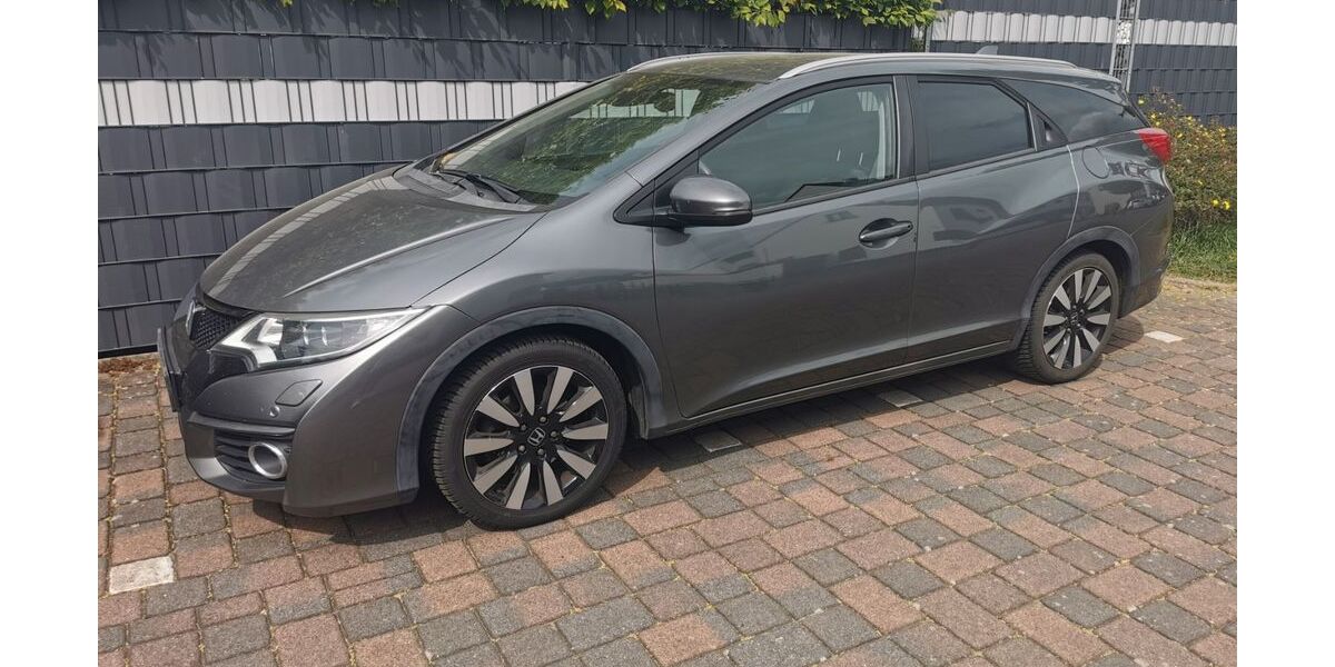 Honda Civic 228.510 km 6.499 &euro; Kamp-Lintfort 47475