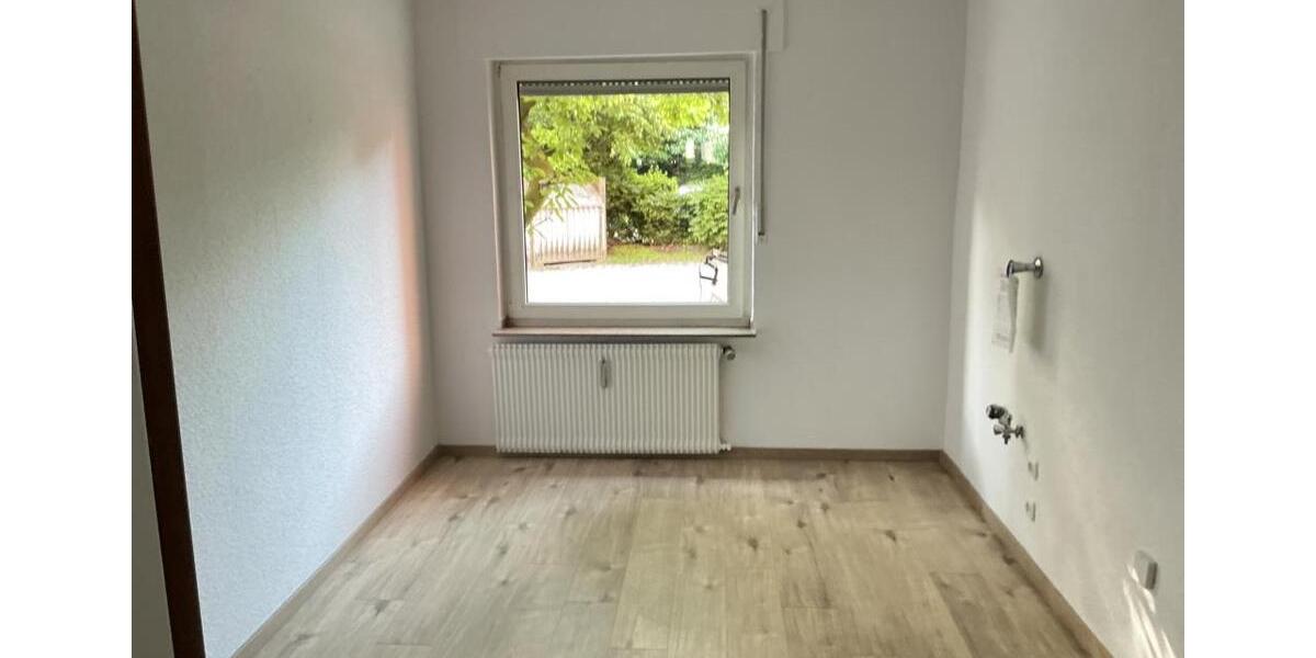 Erdgeschoßwohnung Gladbeck Alt-Rentfort - 3.5 Zimmer, 81 m&sup2;, 599&euro; | Angebot:26677819
