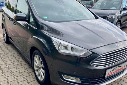 Ford Grand C-Max 153.216 km 7.900 &euro; Moers 47445