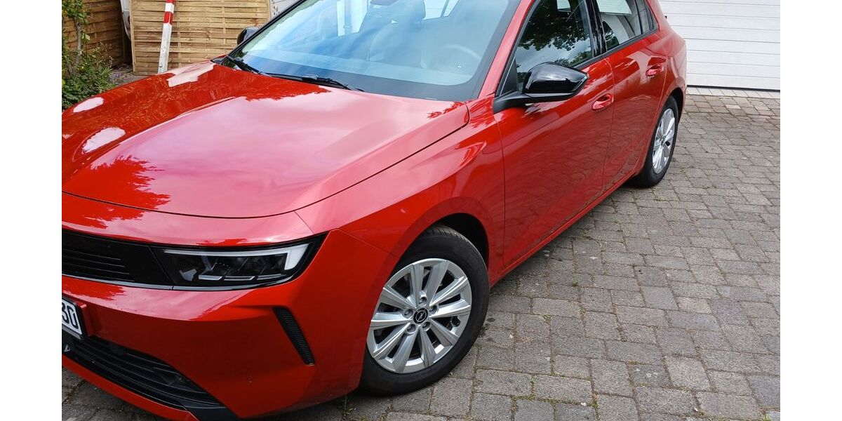 Opel Astra 28.000 km 20.749 &euro; Moers 47441