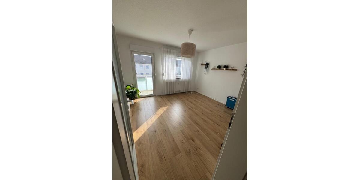 Etagenwohnung Duisburg Walsum - 3.5 Zimmer, 56 m&sup2;, 525&euro; | Angebot:25861497