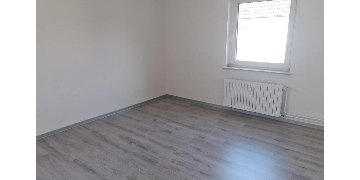 Etagenwohnung Duisburg Beeck - 2 Zimmer, 56 m&sup2;, 408&euro; | Angebot:25640737