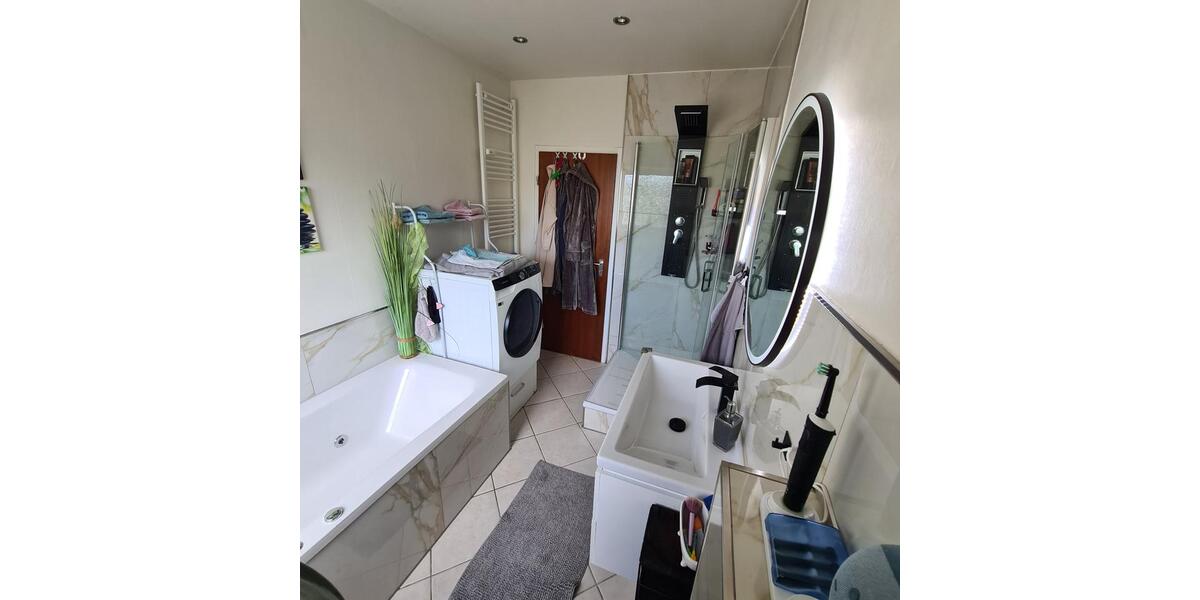 Etagenwohnung Wesel Bislich - 3.5 Zimmer, 89 m&sup2;, 176.000&euro; | Angebot:22204343