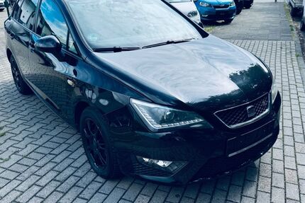 Seat Ibiza 127.000 km 5.980 &euro; XANTEN 46509