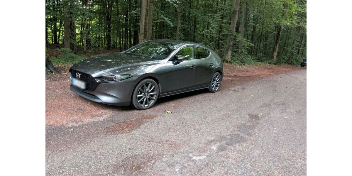 Mazda 3 81.000 km 16.700 &euro; Bottrop 46236