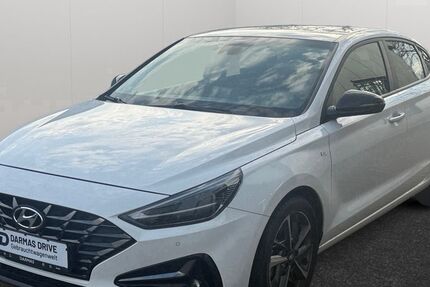 Hyundai i30 15.799 km 19.290 &euro; Dinslaken 46535