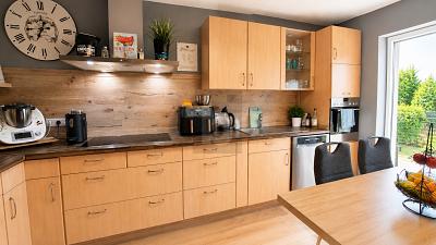 RAUM FÜR FAMILIE, ARBEIT UND RENDITE IN RUHIGER LAGE - Reihenmittelhaus Oberhausen Schmachtendorf | Angebot:26795041