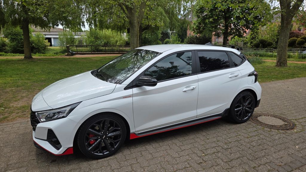 Hyundai i20 30.500 km 25.950 &euro; Bocholt 46399