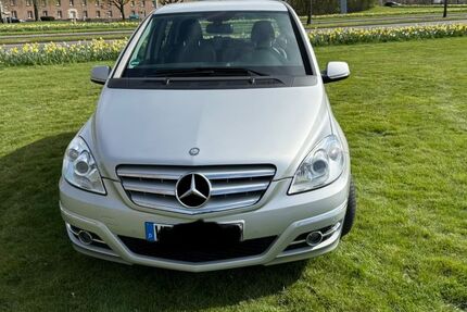 Mercedes-Benz B 200 110.000 km 8.600 &euro; Wesel 46483