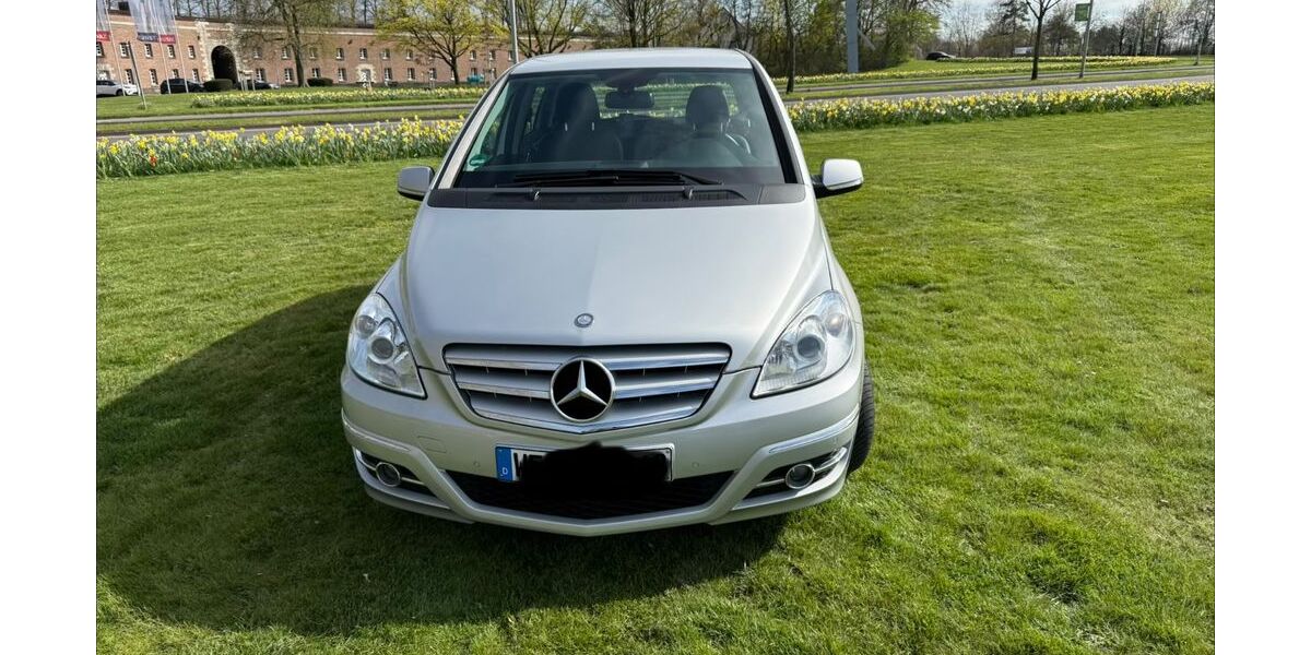 Mercedes-Benz B 200 110.000 km 8.600 &euro; Wesel 46483