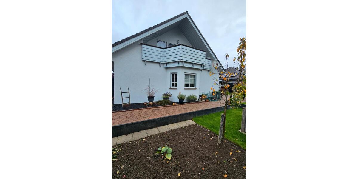 Einfamilienhaus Weeze - 7 Zimmer, 176 m&sup2;, 549.000&euro; | Angebot:27070659