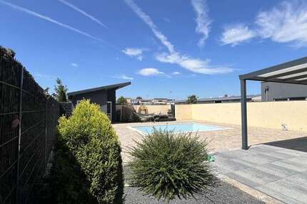 Haus Hamminkeln - 11 Zimmer, 223 m&sup2;, 499.900&euro; | Angebot:24204472