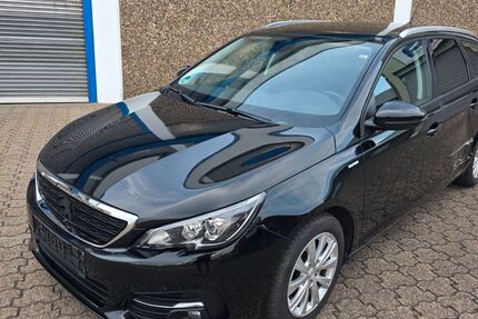 Peugeot 308 99.000 km 7.700 &euro; Moers 47441