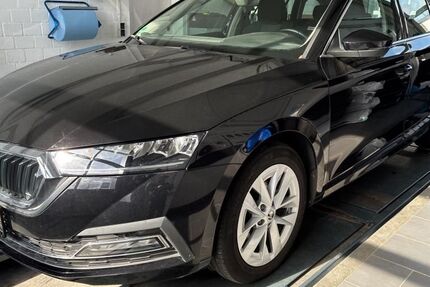 Skoda Octavia 81.777 km 22.946 &euro; Bocholt 46395